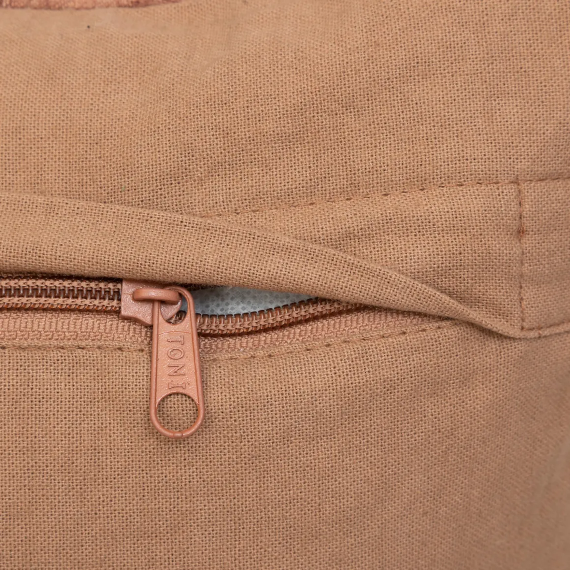 Almohada Stonewash Rosa Viejo 30x30cm