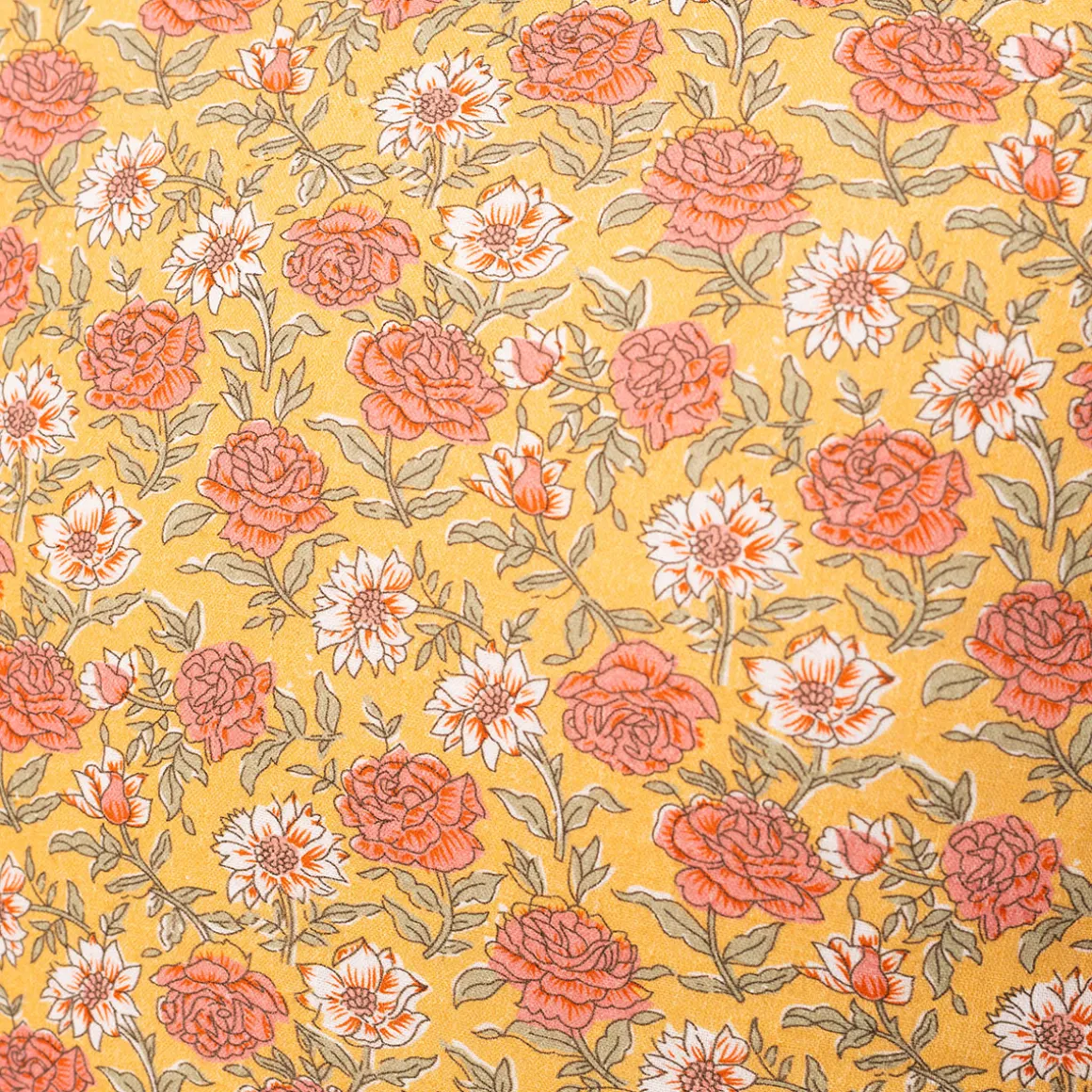 Almohada Yucatán Con Rosas 45x45cm