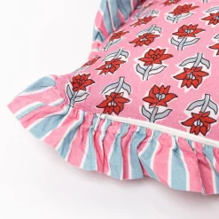 Almohada Yucatán Floral Con Volados 35x60cm