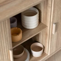 Aparador Colva Beige Con 2 Puertas