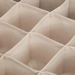 Caja de almacenaje DRESSY con 16 compartimientos