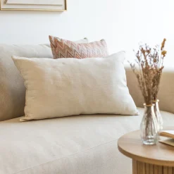 Cojín decorativo GLOW crudo 45x60cm