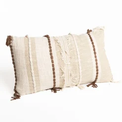 Cojín EARTHY con borlas 30x50cm