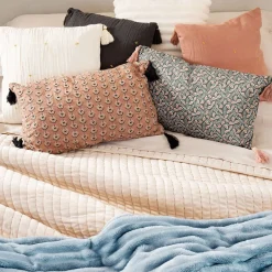 Cojín Gaze Marfil Con Cruces 40x40Cm