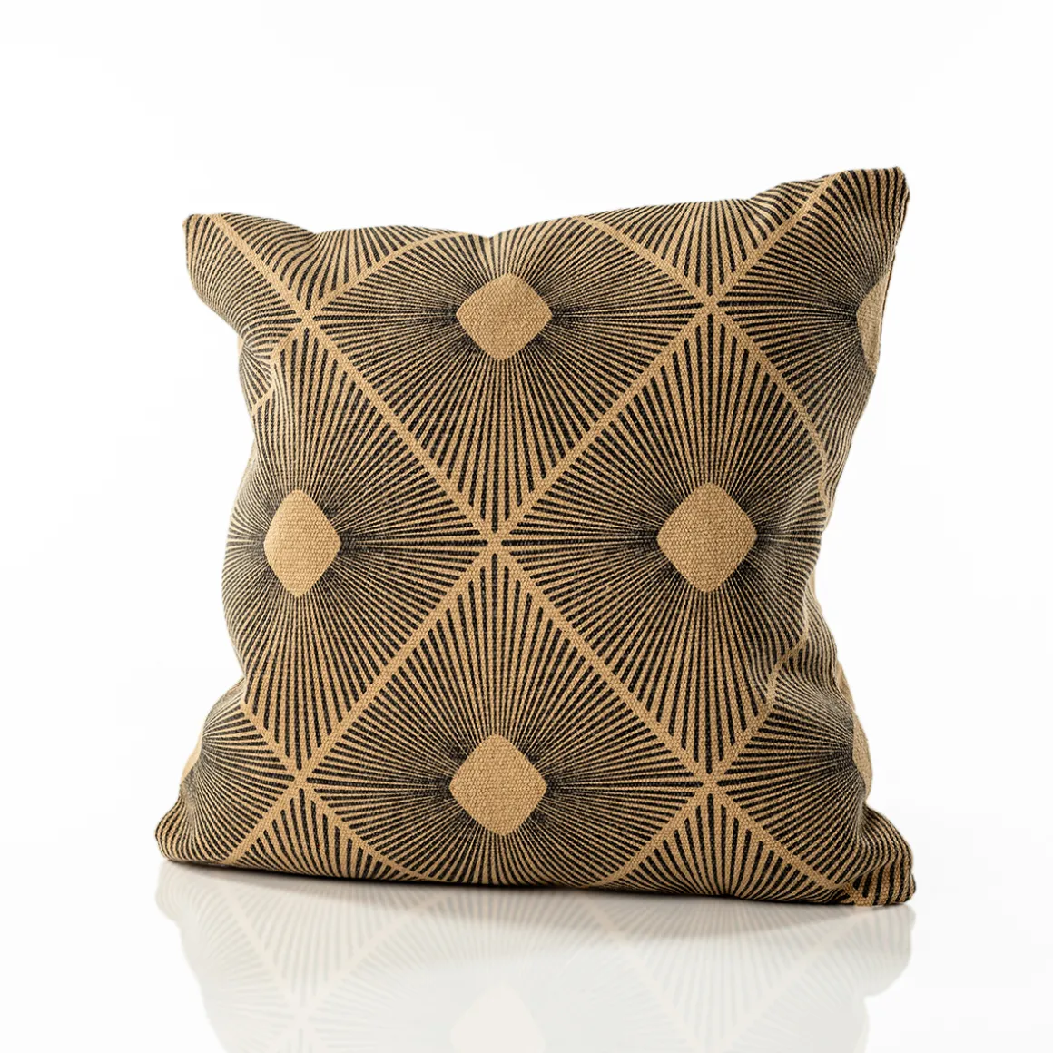 Cojín Inuit Crudo Y Negro 40x40cm