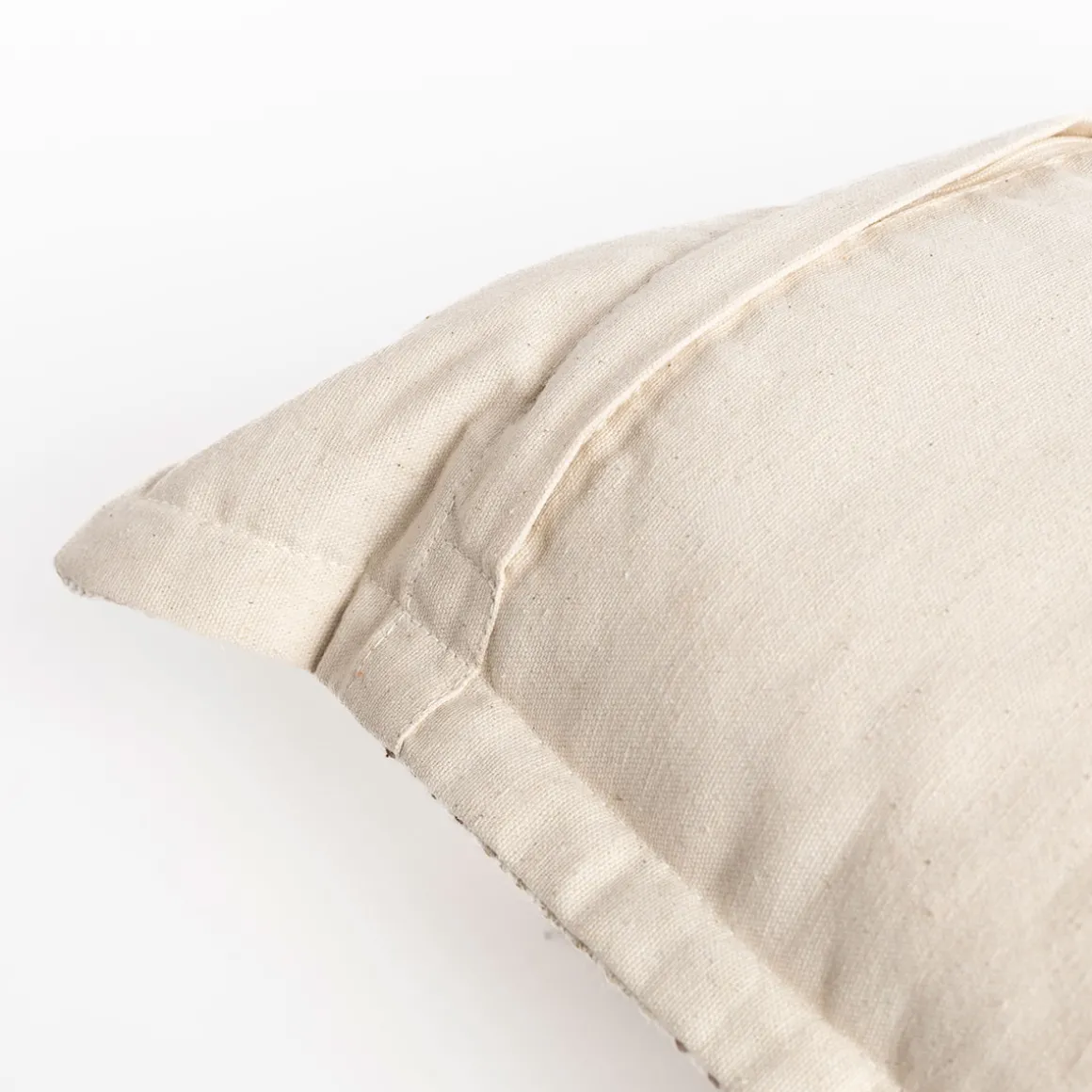 Cojín STITCH beige 45x45cm