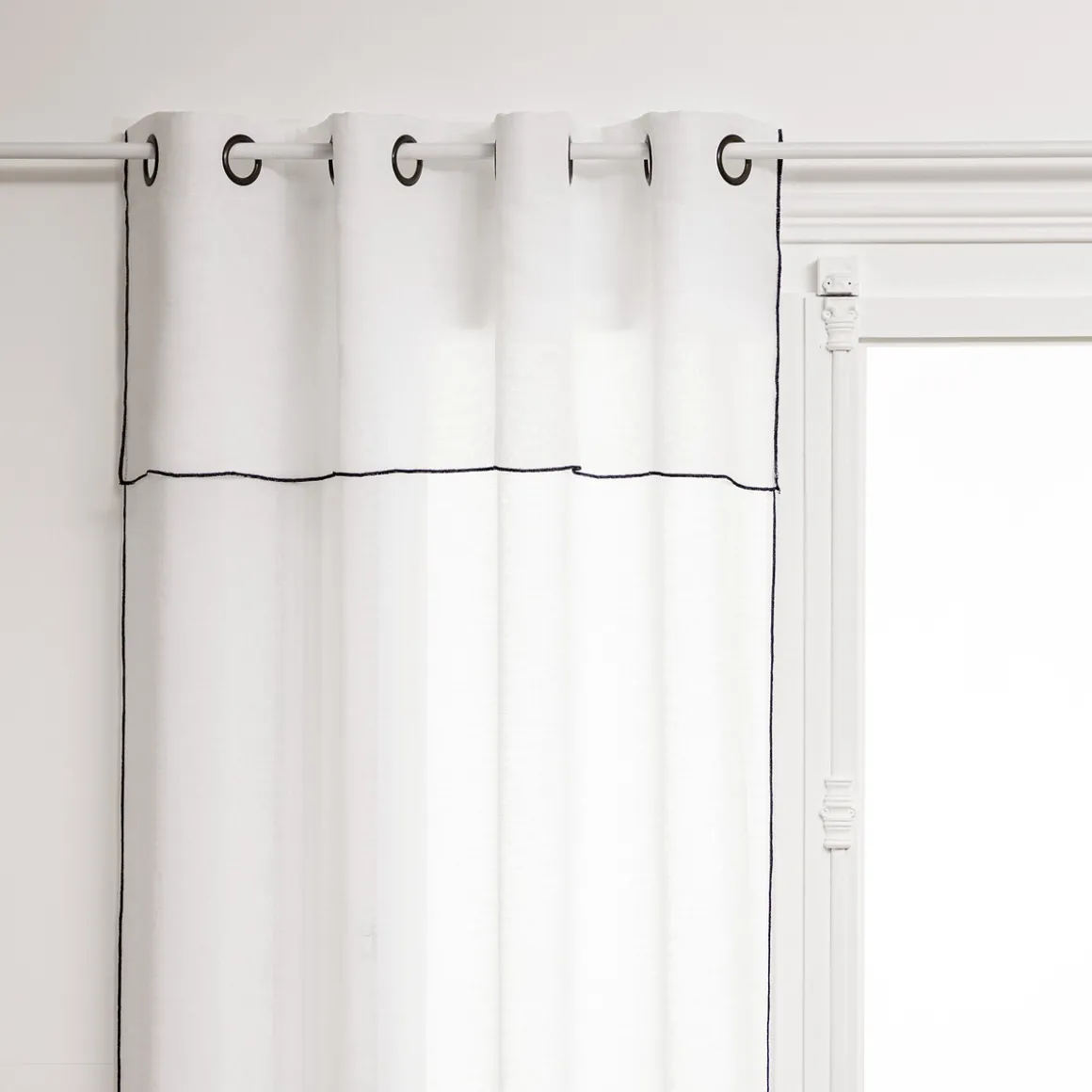 Cortina Fred Blanco Y Rayas Negro 140x240cm