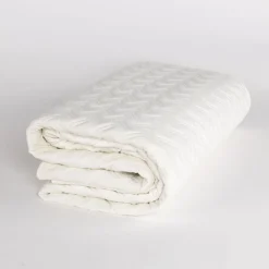 Edredón BISTROL blanco de terciopelo 220x240cm