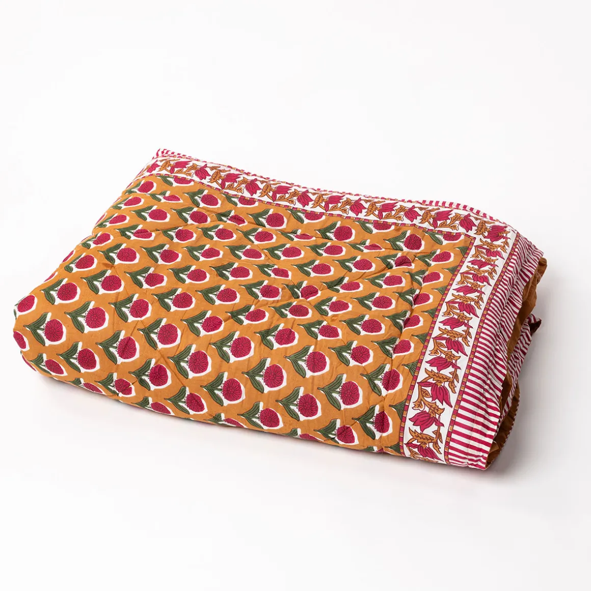 Edredón Yucatán Floral Con Ribete 220x240cm