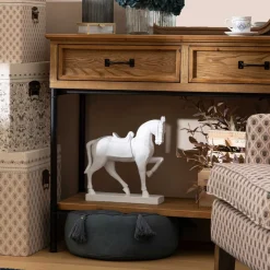 Figura caballo blanco de resina