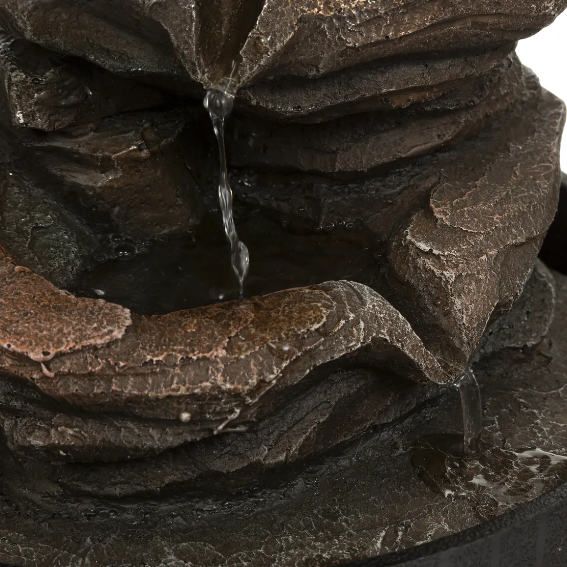 Fuente Negra De Resina 18x18x22.5Cm