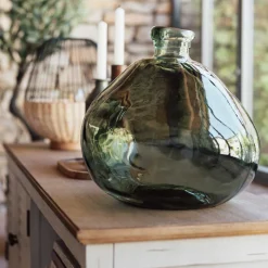 Jarrón Uly Verde Caqui De Vidrio Reciclado 33cm