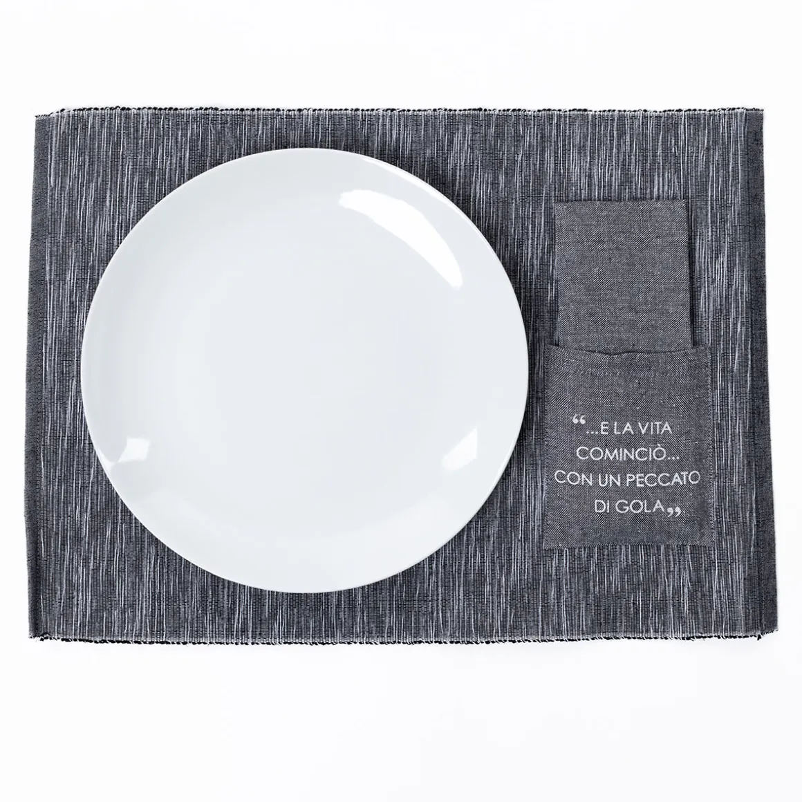 Juego individual con bolsa cubiertos y servilleta