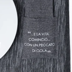 Juego individual con bolsa cubiertos y servilleta