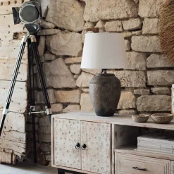 Lámpara De Pie Rio Negro y Plateado De Metal