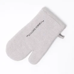 Manopla de cocina con frase taupe