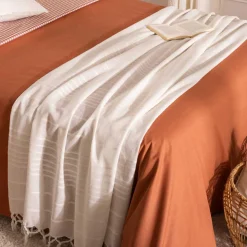 Manta Con Flecos Color Crudo 160x220Cm