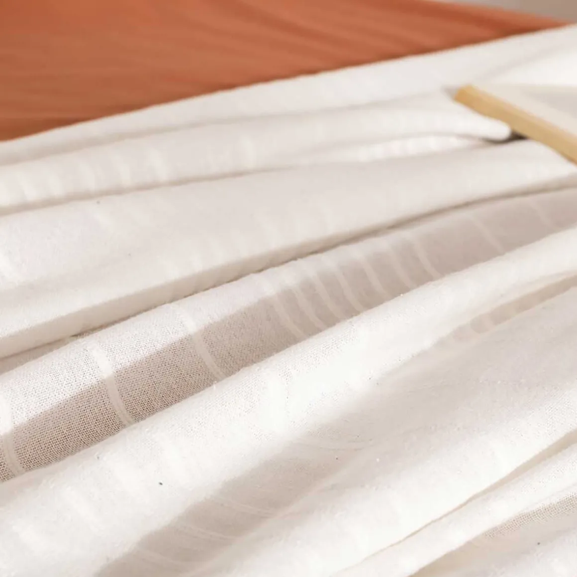 Manta Con Flecos Color Crudo 230x250Cm