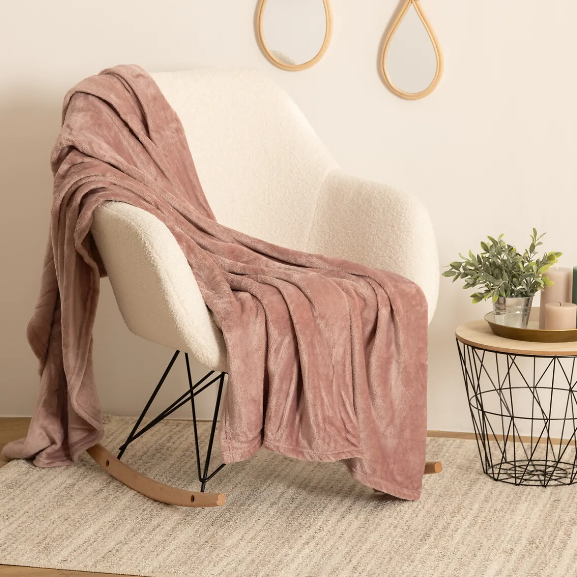 Manta Coralina Rosa Palo 130x180Cm