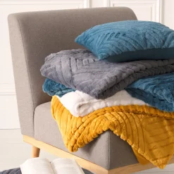 Manta Geo 3D Gris 120x160Cm