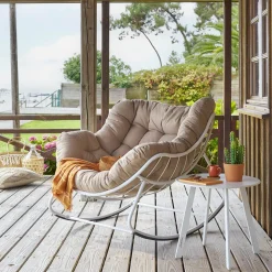 Mecedora PAOPAO blanca