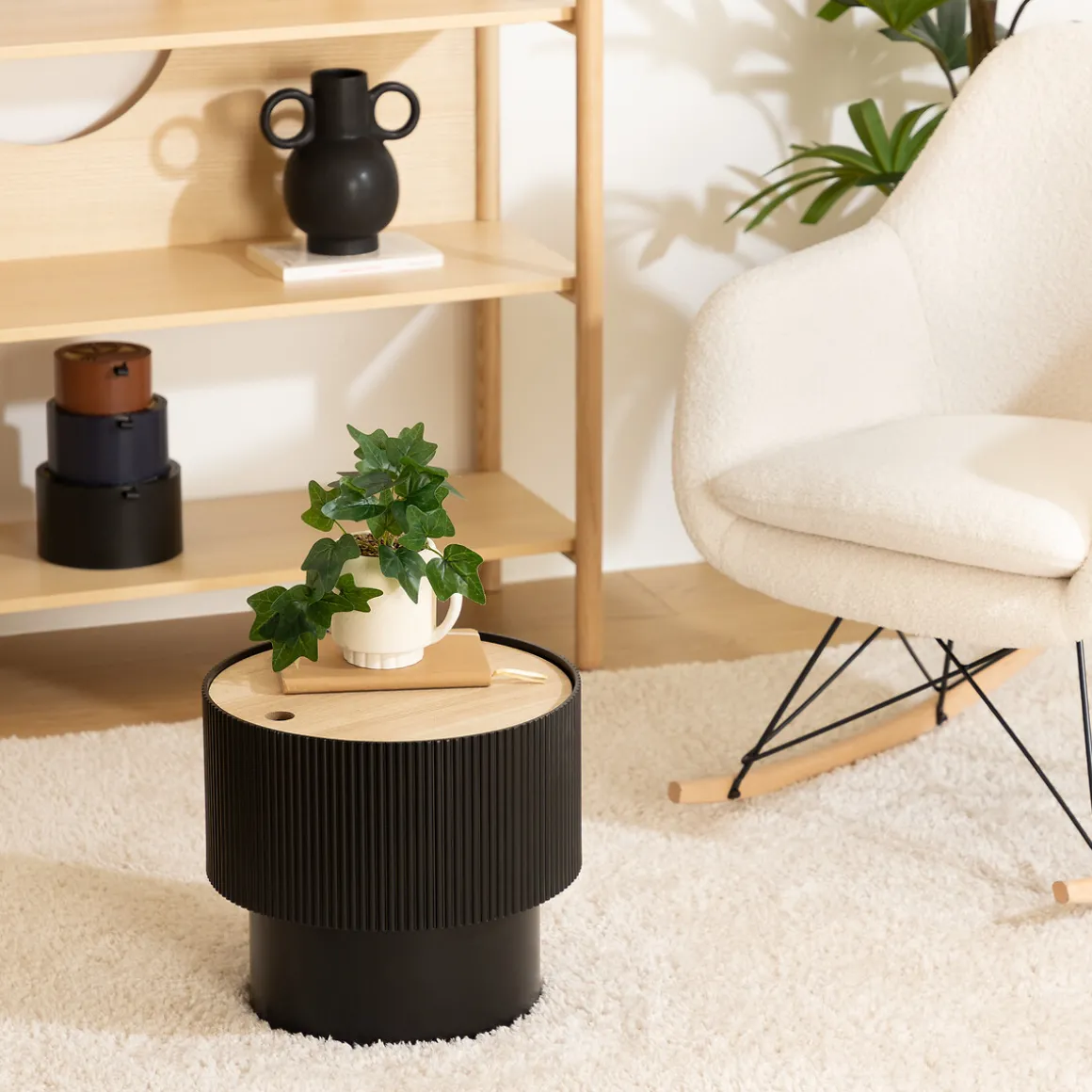 Mesa Auxiliar Enola Negra y Beige