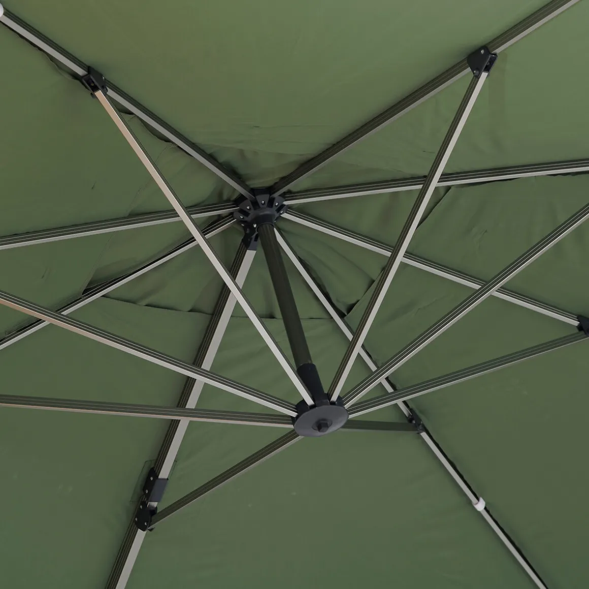 Parasol EQUADOR verde oliva adonizado 3x4m