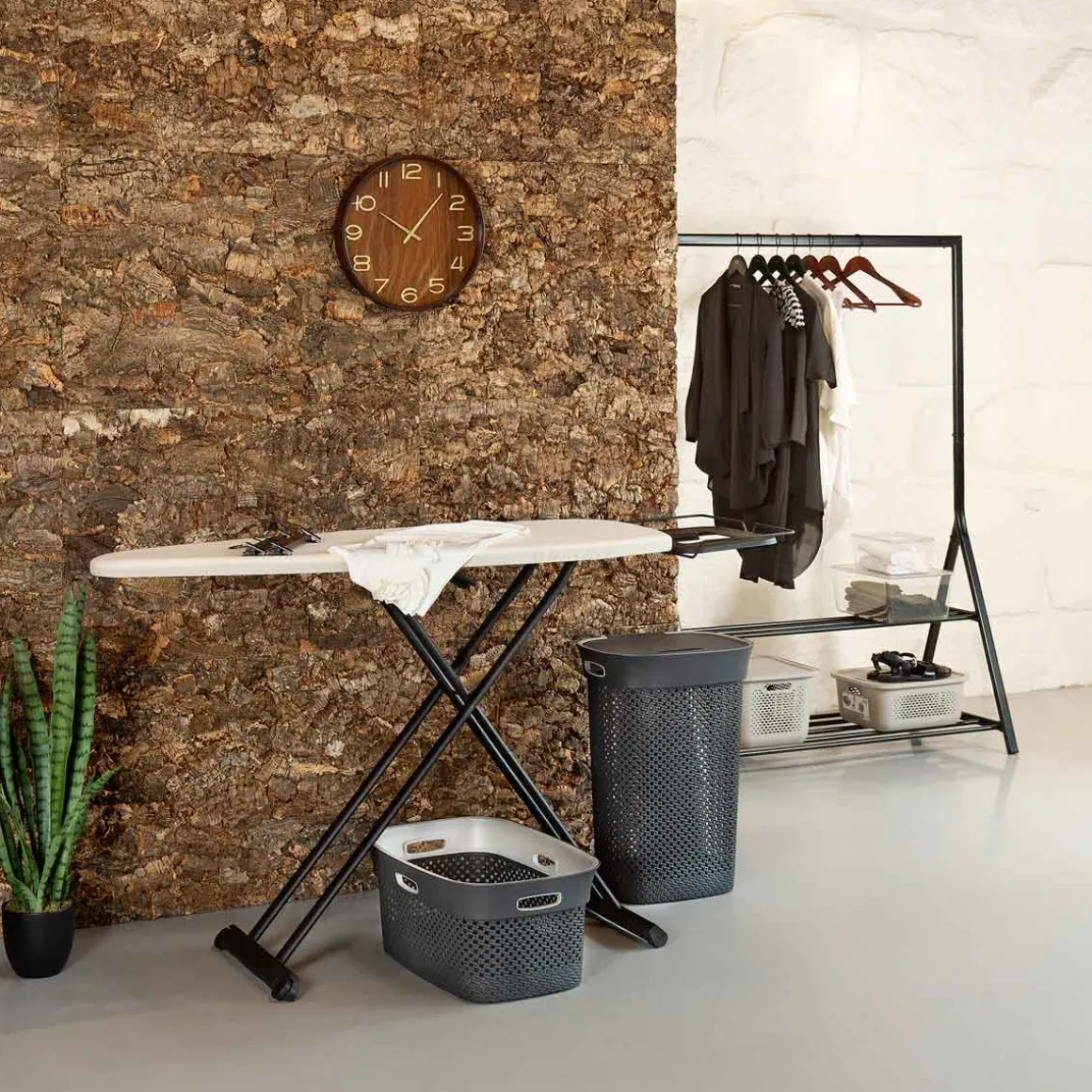 Perchero Con 2 Baldas Athena