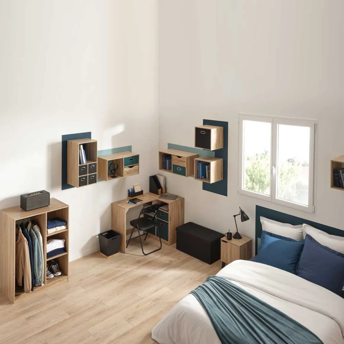 Silla plegable con asiento negro