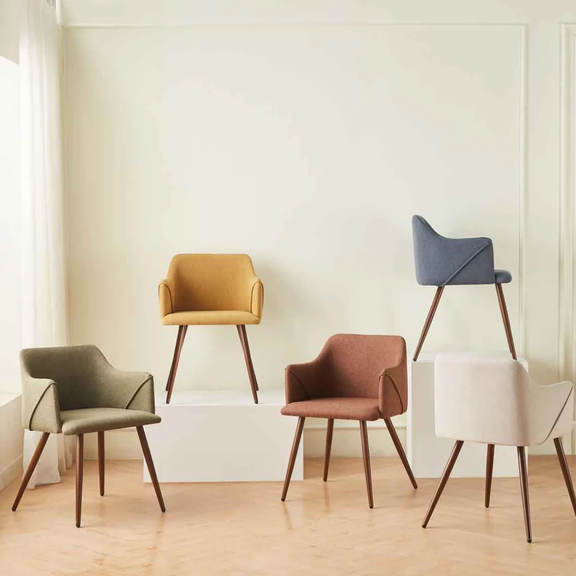 Sillón ALDRIDGE de tejido amarillo