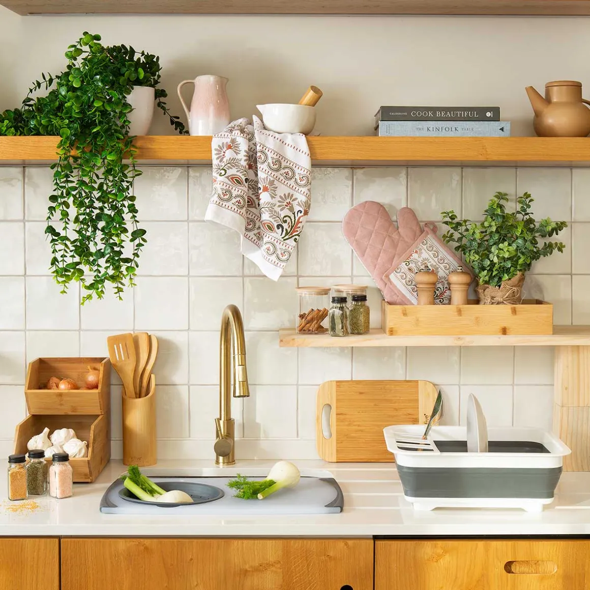 Tabla De Cocina Con Recipiente Plegable