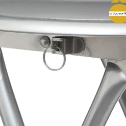 Taburete plegable gris de metal